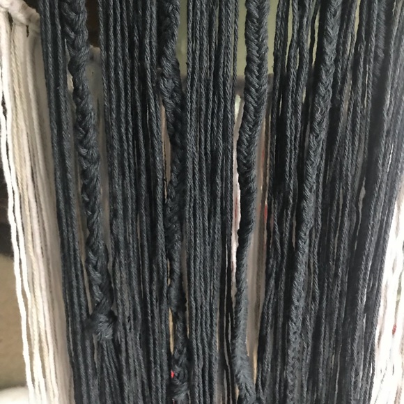 BOHO Yarn Circle Wall Decor - Picture 5 of 5